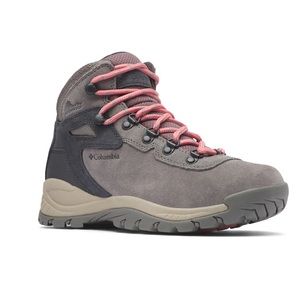Columbia Newton Ridge Plus Hiking Boot - Women's